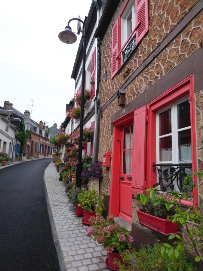 Bed and Breakfast La longère de Suzanne Arrest Esterno foto