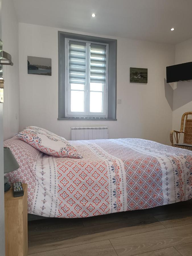 Bed and Breakfast La longère de Suzanne Arrest Esterno foto
